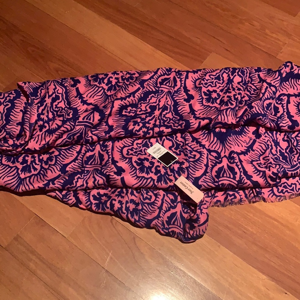 Juicy Couture starlight floral NWT scarf!